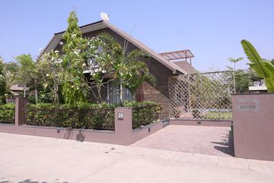 Image of 4820 Sq.ft 1.5 BHK Villa for sale in Gamdi, Ahmedabad for Rs. 15100000