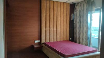 Bedroom Image of 1800 Sq.ft 3.5 BHK Apartment / Flat for sale in Amanora Neo Towers, Hadapsar Pune for Rs. 25000000
