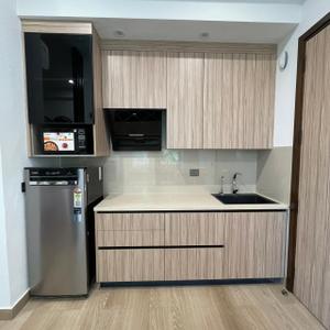 Kitchen Image of 1350 Sq.ft 1 BHK Builder Floor for rent in Sector 57 Gurgaon for Rs. 32000