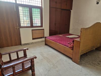 Bedroom Image of 3000 Sq.ft 5 BHK Independent House for rent in Sector 49 Noida for Rs. 60000