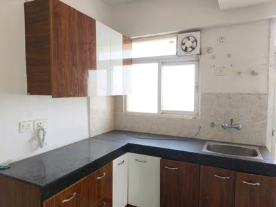Kitchen Image of 1000 Sq.ft 2 BHK Apartment / Flat for sale in Signature Global The Millennia, Sector 37D Gurgaon for Rs. 7050000