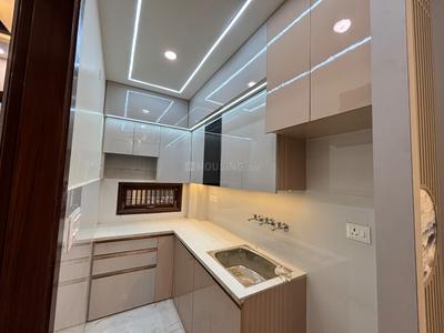 Kitchen Image of 450 Sq.ft 2 BHK Apartment / Flat for sale in Dwarka Mor New Delhi for Rs. 3800000