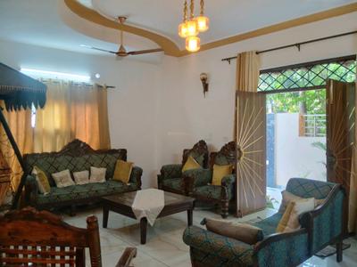 Living Room Image of 3500 Sq.ft 3 BHK Villa for sale in Phi II Greater Noida for Rs. 33000000