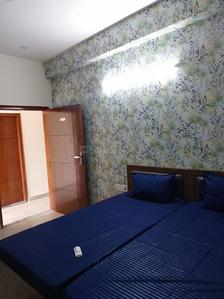 Bedroom Image of Shrishti PG  in Sector 44, Noida