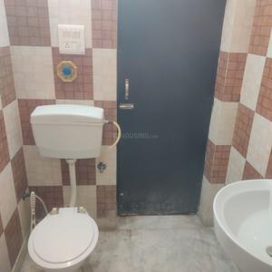 Bathroom Image of 1499 Sq.ft 1 BHK Builder Floor for rent in Shori Nagar Amritsar for Rs. 3500