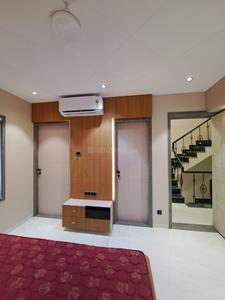Bedroom Image of 3000 Sq.ft 3 BHK Independent House for rent in City Light Surat for Rs. 47000