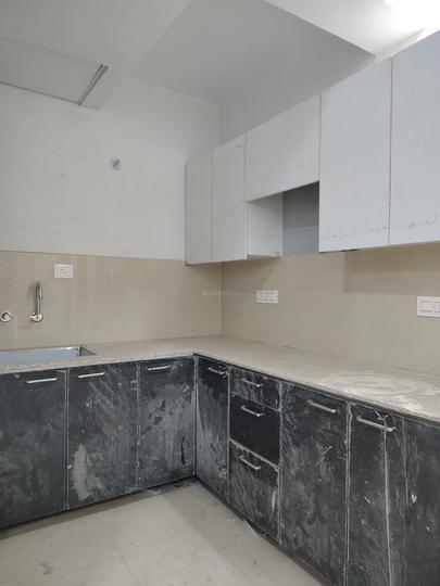 Trinity Orchid Tower Main Image 1