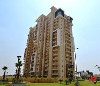 Image of 1700 Sq.ft 3 BHK Apartment / Flat for sale in Emaar Palm Gardens, Sector 83, Gurgaon for Rs. 26000000