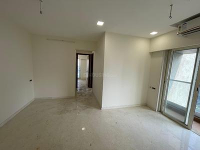 Hall Image of 927 Sq.ft 2 BHK Apartment / Flat for rent in Ekta Tripolis, Goregaon West Mumbai for Rs. 80000
