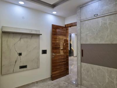 Bedroom Image of 1100 Sq.ft 3 BHK Builder Floor for sale in Tagore Garden Extension New Delhi for Rs. 29000000