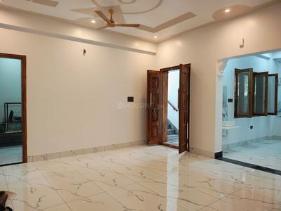 Hall Image of 1800 Sq.ft 3 BHK Builder Floor for rent in Chandralok Lucknow for Rs. 70000