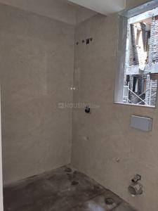 Bathroom Image of 850 Sq.ft 2 BHK Apartment / Flat for sale in Andheri West Mumbai for Rs. 35000000