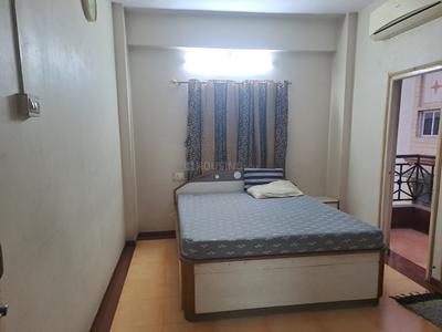 Bedroom Image of 1280 Sq.ft 2 BHK Apartment / Flat for rent in Maninagar Ahmedabad for Rs. 23000