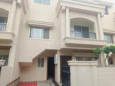Image of 2008 Sq.ft 4 BHK Villa for rent in Swadesh Orchard Majesty, Gandhinagar, Bhopal for Rs. 32000