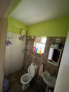Bathroom Image of 352 Sq.ft 1 BHK Apartment / Flat for sale in Eden Meghbalika, Rajpur Kolkata for Rs. 2250000