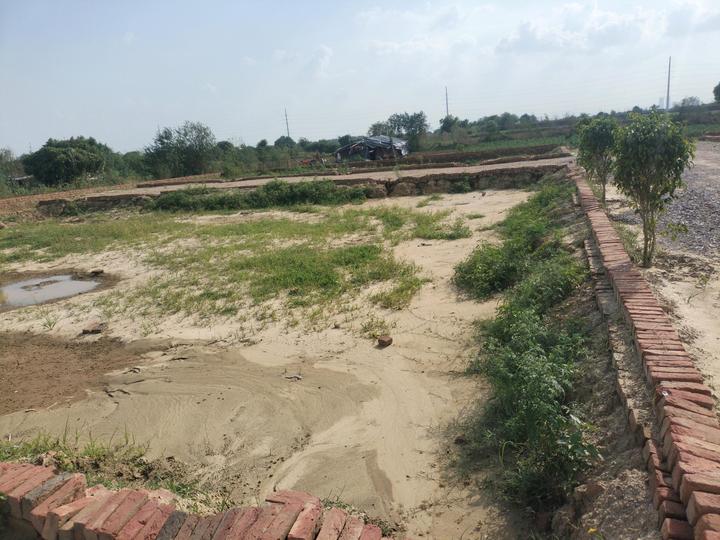 Noida Extension Main Image 1