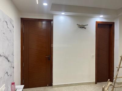 Bedroom Image of 1000 Sq.ft 3 BHK Builder Floor for sale in Janakpuri New Delhi for Rs. 13500000