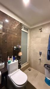 Bathroom Image of 540 Sq.ft 1 BHK Apartment / Flat for rent in One Indiabulls, Thane West Thane for Rs. 38000