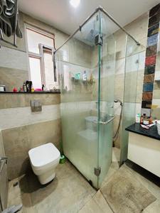 Bathroom Image of 5600 Sq.ft 4 BHK Independent House for sale in Banjara Hills Hyderabad for Rs. 135000000