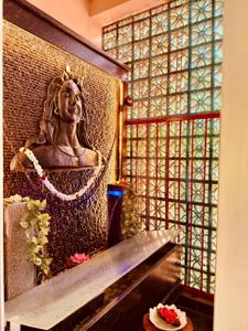 Balcony Image of 4800 Sq.ft 4 BHK Villa for rent in Injambakkam Chennai for Rs. 300000