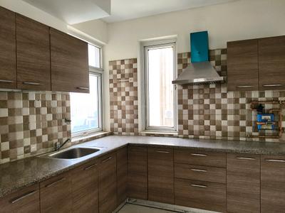 Kitchen Image of 1799 Sq.ft 3 BHK Apartment / Flat for sale in DLF The Primus, Sector 82A Gurgaon for Rs. 27000000