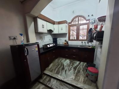 Kitchen Image of 1800 Sq.ft 2 BHK Builder Floor for rent in Gomti Nagar Lucknow for Rs. 25000