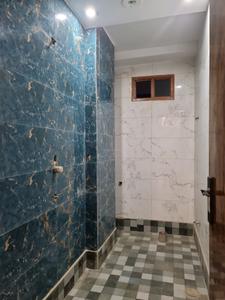 Common Bathroom Image of 650 Sq.ft 2 BHK Apartment / Flat for sale in Dwarka Mor New Delhi for Rs. 4500000