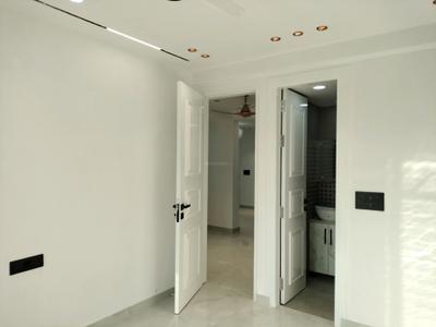 Bedroom Image of 1700 Sq.ft 3 BHK Apartment / Flat for sale in Vrindavan Apartment, Sector 6 Dwarka New Delhi for Rs. 28500000