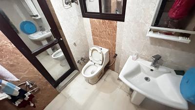 Bathroom Image of Shri ji in Pitampura, New Delhi