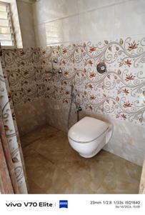 Bathroom Image of 1307 Sq.ft 3 BHK Apartment / Flat for sale in AN Nirmala Heritage, Lake Town Kolkata for Rs. 7500000