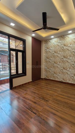 UTTAM NAGAR APARTMENT Main Image 1