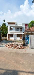 Image of 1600 Sq.ft 3 BHK Independent House for sale in Aluva, Kochi for Rs. 9500000