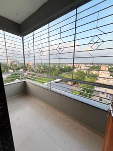 Balcony Image of 400 Sq.ft 2 BHK Apartment / Flat for rent in Ganesh Siddhidata Housing Society Building A, Miraj Sangli for Rs. 15000