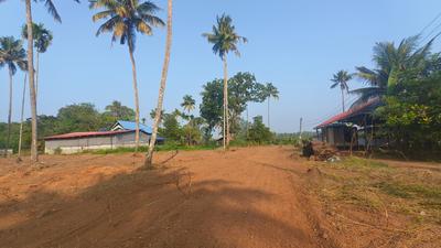 Image of 2200 Sq.ft Residential Plot / Land for sale in Irinjalakuda, Thrissur for Rs. 300000