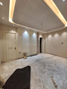 Kitchen Image of 2250 Sq.ft 4 BHK Builder Floor for sale in Preet Vihar New Delhi for Rs. 45000000