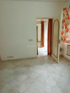 Bedroom Image of 1600 Sq.ft 4 BHK Apartment / Flat for sale in Ekta Gardens, Patparganj New Delhi for Rs. 30000000