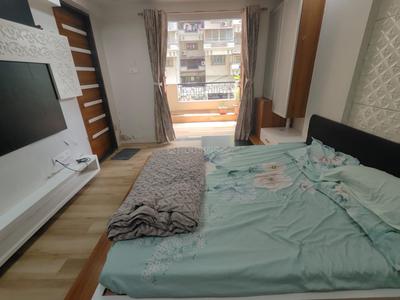 Bedroom Image of 2394 Sq.ft 4 BHK Apartment / Flat for sale in Bodakdev Ahmedabad for Rs. 21500000