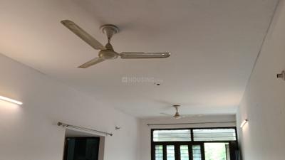 Living Room Image of 1400 Sq.ft 3 BHK Apartment / Flat for rent in CGHS Harsukh Apartments, Sector 7 Dwarka New Delhi for Rs. 42000