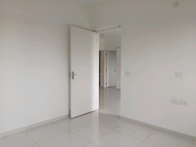 Bedroom Image of 1000 Sq.ft 2 BHK Apartment / Flat for sale in Amanora Gold Towers 44 45 And 46, Hadapsar Pune for Rs. 12000000