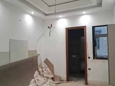 Bedroom Image of 1350 Sq.ft 3 BHK Builder Floor for sale in Paschim Vihar New Delhi for Rs. 27500000
