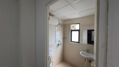 Image of 750 Sq.ft 3 BHK Apartment / Flat for rent in Habitat Prime, Sector 99A, Gurgaon for Rs. 18000