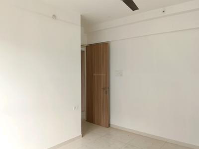 Bedroom Image of 1100 Sq.ft 3 BHK Apartment / Flat for rent in Godrej Emerald, Kasarvadavali Thane for Rs. 38500