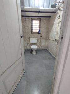 Bathroom Image of 1050 Sq.ft 3 BHK Apartment / Flat for sale in Royal Palms Summit Apartments, Goregaon East Mumbai for Rs. 10500000