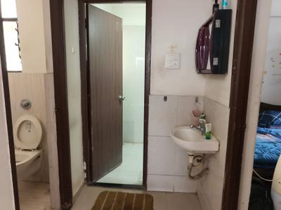 Bathroom Image of 700 Sq.ft 1 BHK Apartment / Flat for rent in Dreams Aakruti, Hadapsar Pune for Rs. 18000