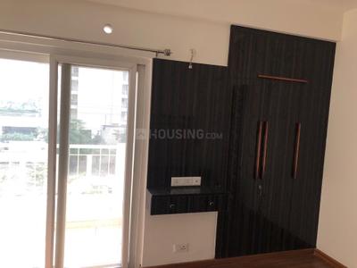 Bedroom Image of 1024 Sq.ft 2 BHK Apartment / Flat for rent in Mahagun Mantra, Noida Extension Greater Noida for Rs. 17000