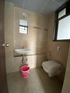 Bathroom Image of 998 Sq.ft 2 BHK Apartment / Flat for sale in Runwal Eirene, Thane West Thane for Rs. 10700000