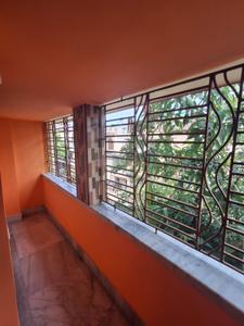 Balcony Image of 850 Sq.ft 2 BHK Independent House for rent in Patuli Kolkata for Rs. 11500