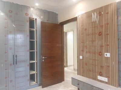 Bedroom Image of 1800 Sq.ft 3 BHK Builder Floor for sale in Paschim Vihar New Delhi for Rs. 35000000