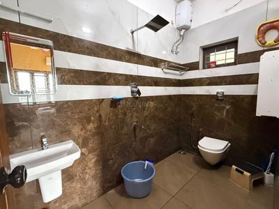 Bathroom Image of 2000 Sq.ft 4 BHK Villa for sale in Kakkanad Kochi for Rs. 9900000