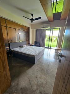 Bedroom Image of 6000 Sq.ft 3 BHK Penthouse for sale in Dwarkesh Radiance, Motera Ahmedabad for Rs. 30000000